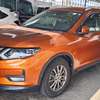Nissan X-Trail Orange hybrid 2018 40000km 4wd thumb 0