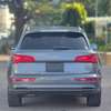 Audi Q5 thumb 1