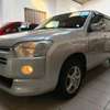 Toyota succeed Txg thumb 7