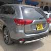 Mitsubishi Outlander KDH thumb 2