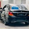Mercedes Benz C200 thumb 2