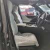 Lexus Lx600 SPORT Grey 2023 thumb 4