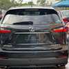 Lexus Nt 200 thumb 8