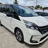 Nissan Serena Empower thumb 11