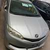 Toyota wish silve thumb 0