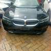 BMW 320i thumb 0