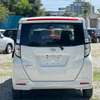 Toyota Tank pearl thumb 1