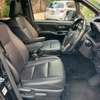 Toyota Esquire thumb 5