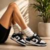 Sport shoes thumb 3