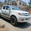 TOYOTA HILUX DOUBLE CAB MANUAL 4WD OPTIONAL DIESEL thumb 4