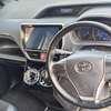 Toyota Noah WxB hybrid 2018 thumb 4