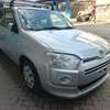Toyota succeed  TXG thumb 4