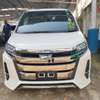 Toyota Noah hybrid white 2WD 2018 thumb 0