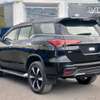 Toyota fortuner thumb 1