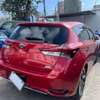 Toyota auris hybrid thumb 6