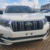 Toyota landcruiser prado vxl thumb 3