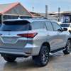 Toyota fortuner silver colour thumb 5