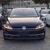 Volkswagen golf thumb 0