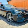 Mercedes Benz E200 black 2018 thumb 2
