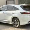 Toyota harrier 2018 model with sunroof on sale in mombasa thumb 4