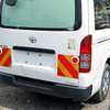 Toyota Hiace Van White Reliable Spacious thumb 5