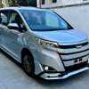Toyota Noah Sunroof Sport 2019 2Wd thumb 2