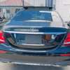 Mercedes Benz E200 thumb 6