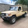 TOYOTA LAND CRUISER PICKUP 79 SERIES DIESEL thumb 2