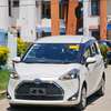 Toyota Sienta hybrid 7seater white 2019 thumb 1