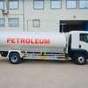 Petroleum Tanker Truck Large Capacity Reliable thumb 1