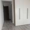 2 bedrooms apartment available thumb 3