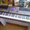 Yamaha psr s670 thumb 1