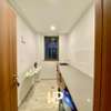 Furnished 2 Bed Apartment with En Suite in Rhapta Road thumb 7