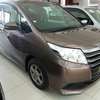 Toyota Noah brown thumb 3