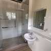 5 Bed House with En Suite at Windy Ridge thumb 5