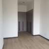 3 Bed Apartment with En Suite in Rosslyn thumb 1