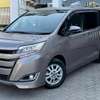 TOYOTA NOAH thumb 5