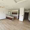 1 Bed Apartment with En Suite in Rosslyn thumb 3