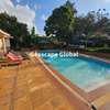 Furnished 1 Bed Apartment with En Suite in Rosslyn thumb 0