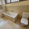 6 Bed House with En Suite in Lavington thumb 9