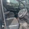 Toyota Noah thumb 0