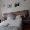 Serviced 3 Bed Apartment with En Suite in Riverside thumb 15