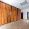 3 Bed Apartment with En Suite in Kilimani thumb 2