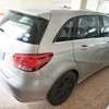 Mercedes Benz B180 thumb 3