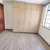 Three bedroom apartment to let thumb 2