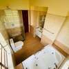 4 Bed House with En Suite at Paradise Road thumb 16