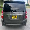 Toyota Noah thumb 1