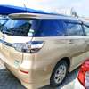 Toyota wish Gold 🪙 thumb 3