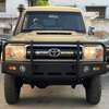 Toyota land Cruiser V8 Hard top 2018 thumb 5