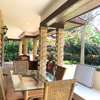 4 Bed House with En Suite in Windsor thumb 6
